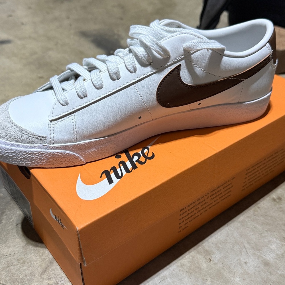 Nike Blazer Low '77 VNTG in White and Brown